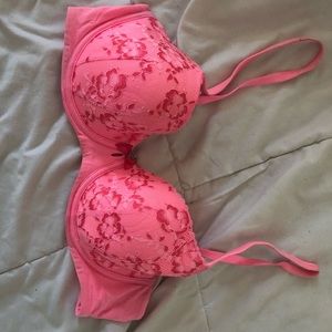 Body by Victoria lined demi bra size 36D